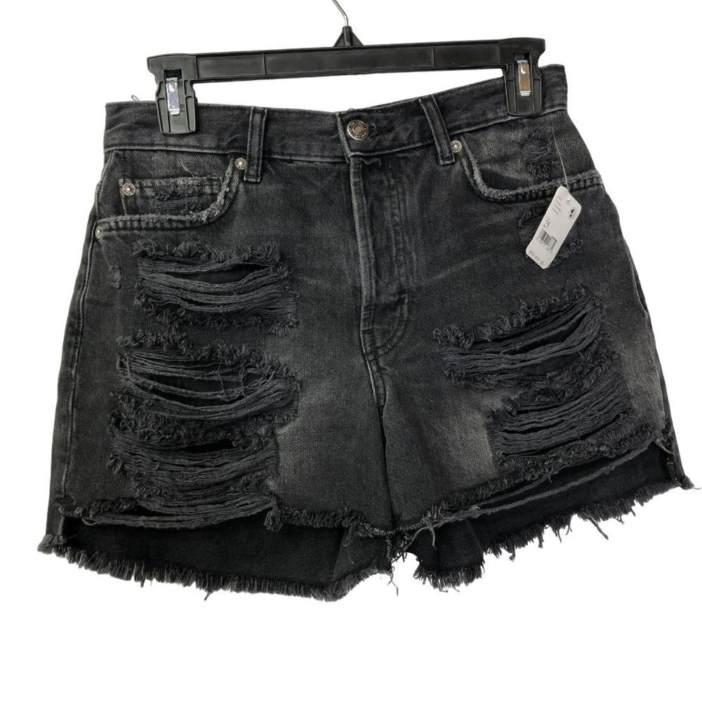 FREE PEOPLE MAGGIE BLACK DISTRESSED SHORTS SIZE 24 NEW WITH TAG